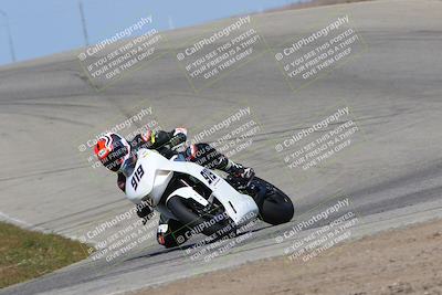 media/Mar-20-2022-AFM (Sun) [[c416bc4f31]]/Race 9/Race (Outside Grapevine)/